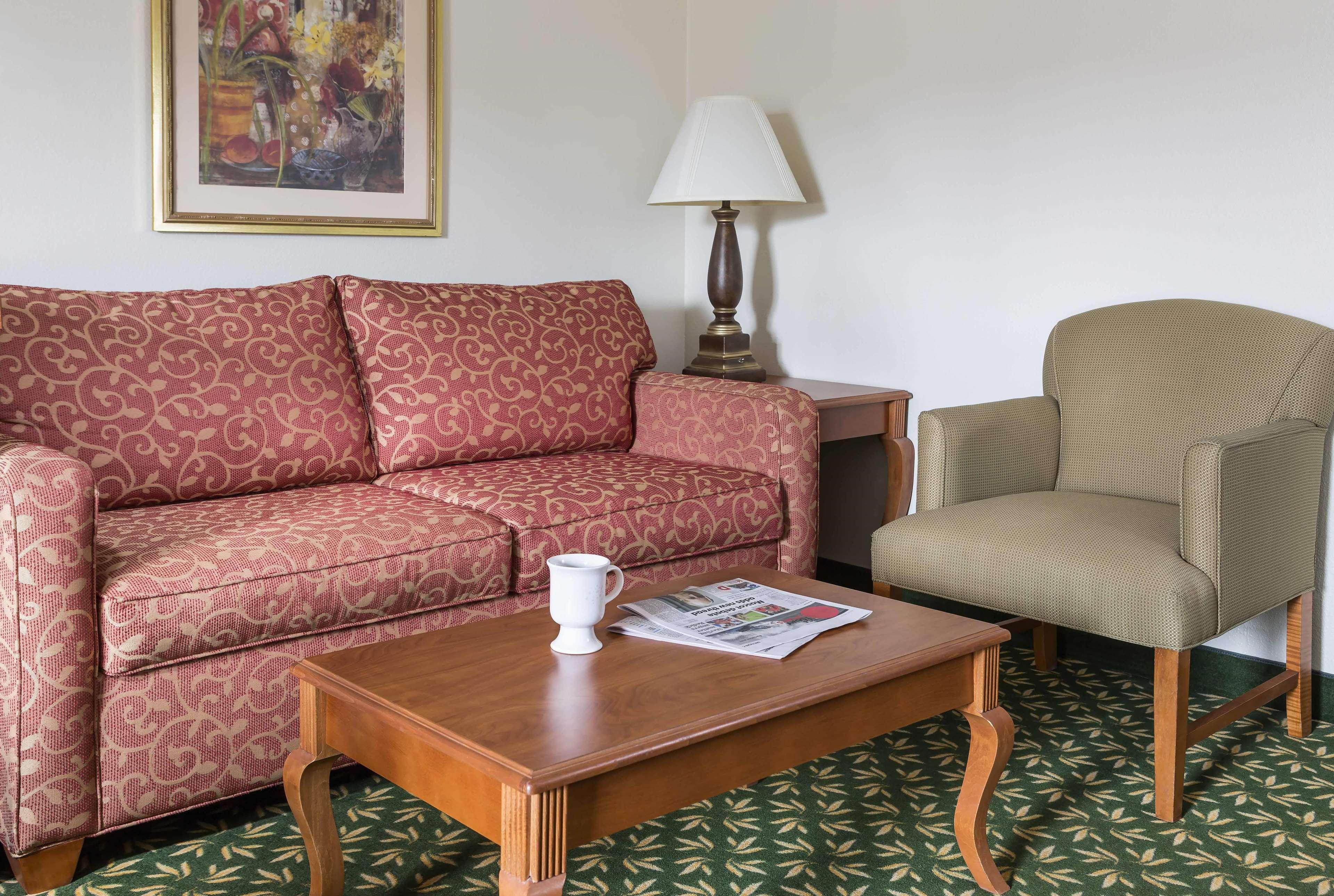 Hampton Inn Youngstown/Boardman Poland Exterior photo